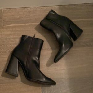 a new day Black Ankle Boots